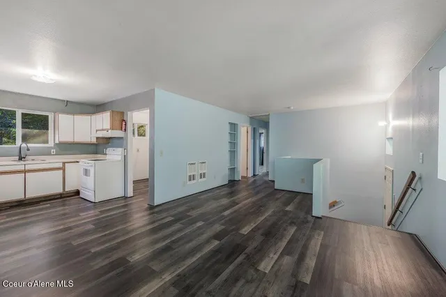 $425,000 | 94 Lochsa Lane, Pinehurst, ID 83850