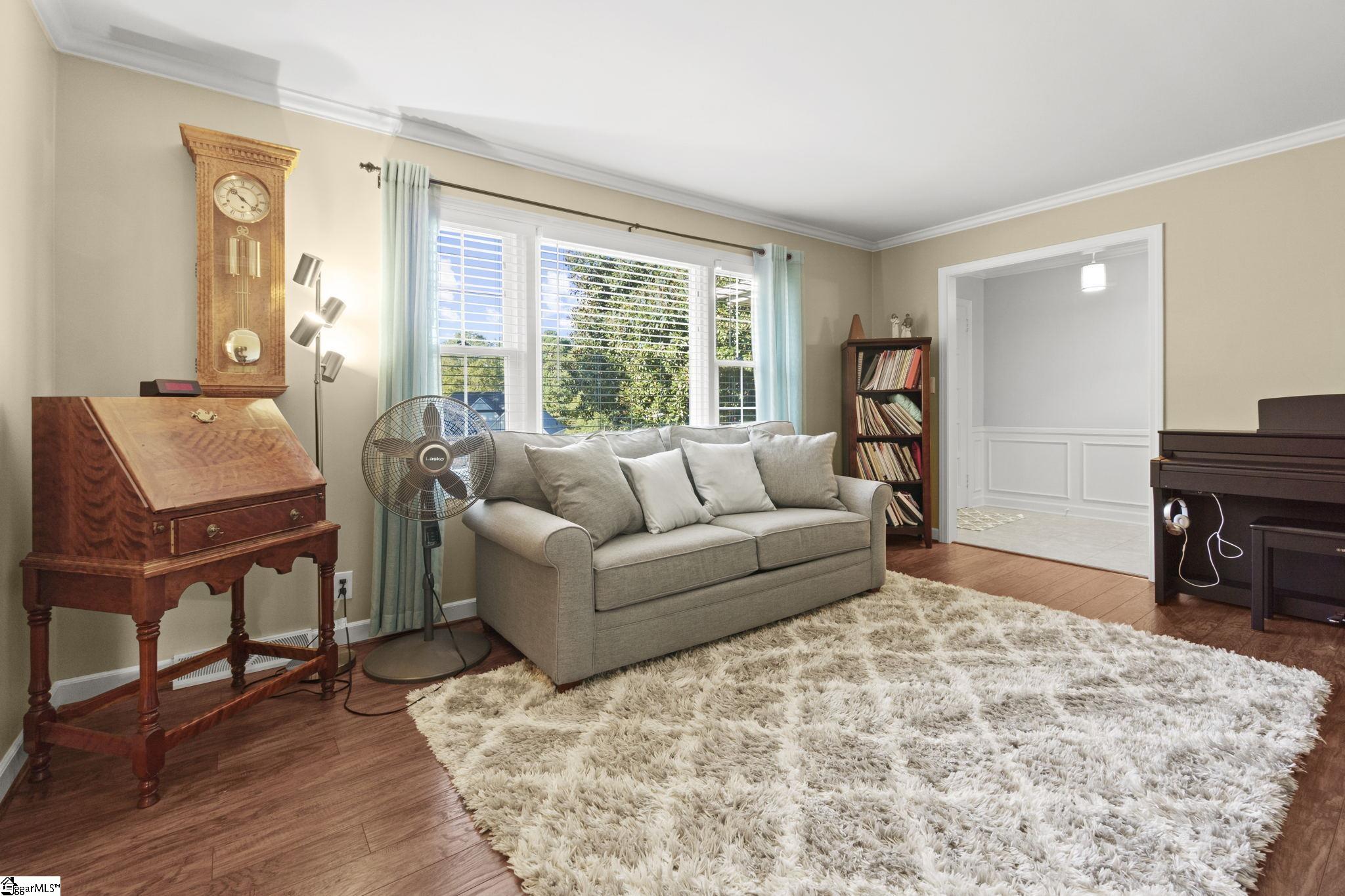34 Rollingreen Road Greer, SC 29651 - Photo 3 of 30 Gallery Image 3