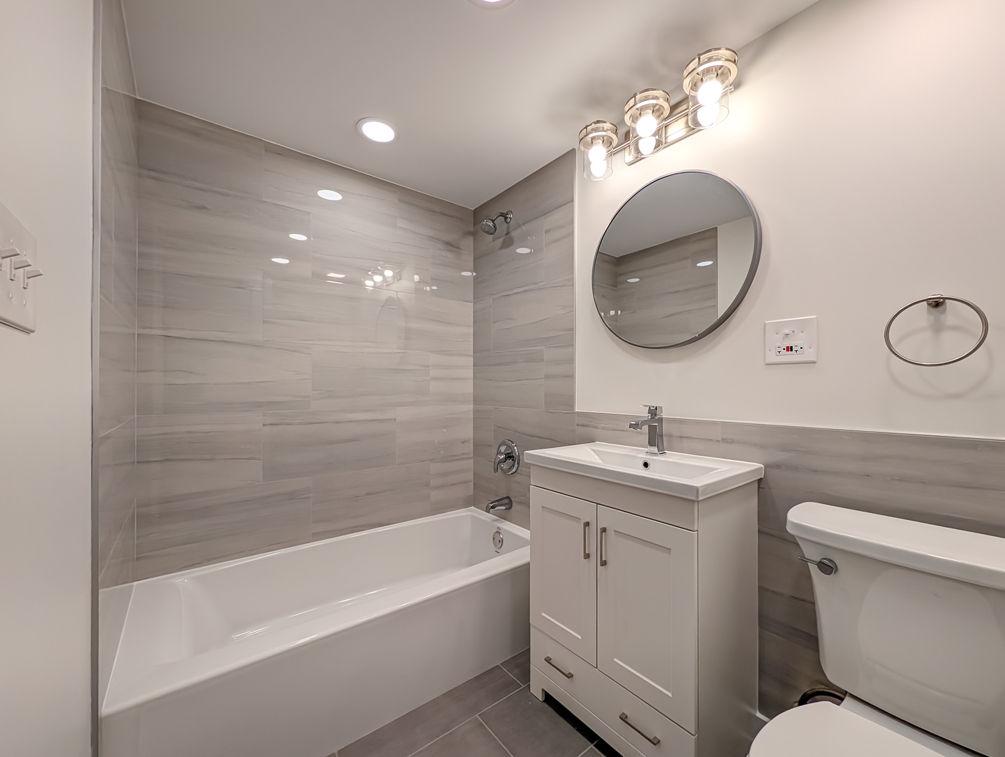444 Spring Road, Unit 12 Elmhurst, IL 60126 - Photo 15 of 20