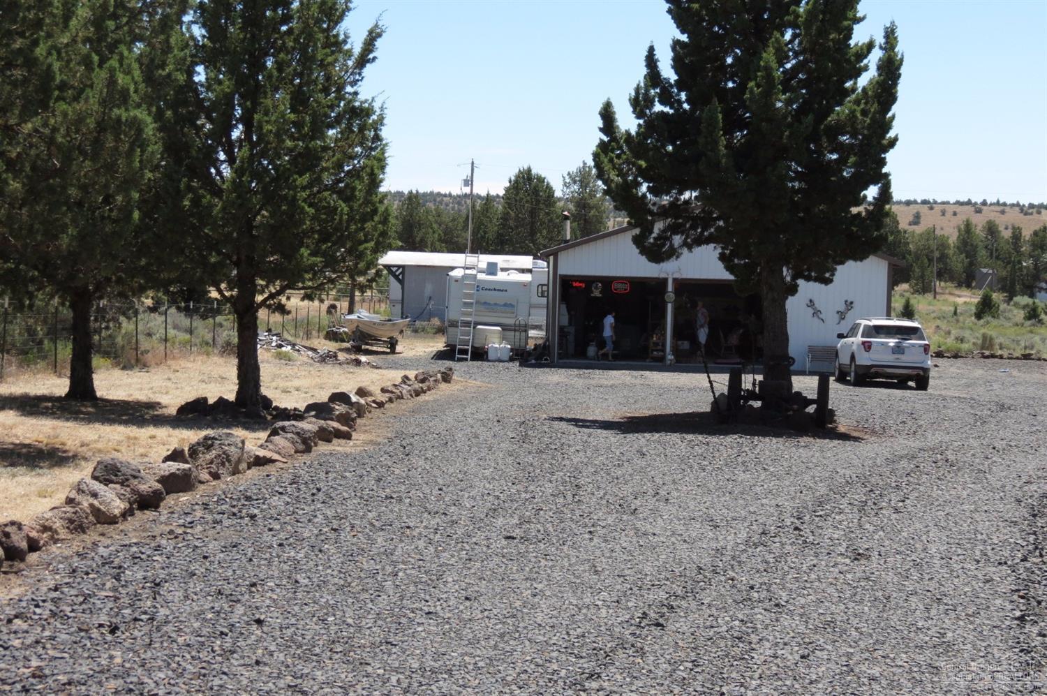 2880 Southeast Klamath Road Prineville, OR 97754 - Photo 5 of 19 Additional Photo