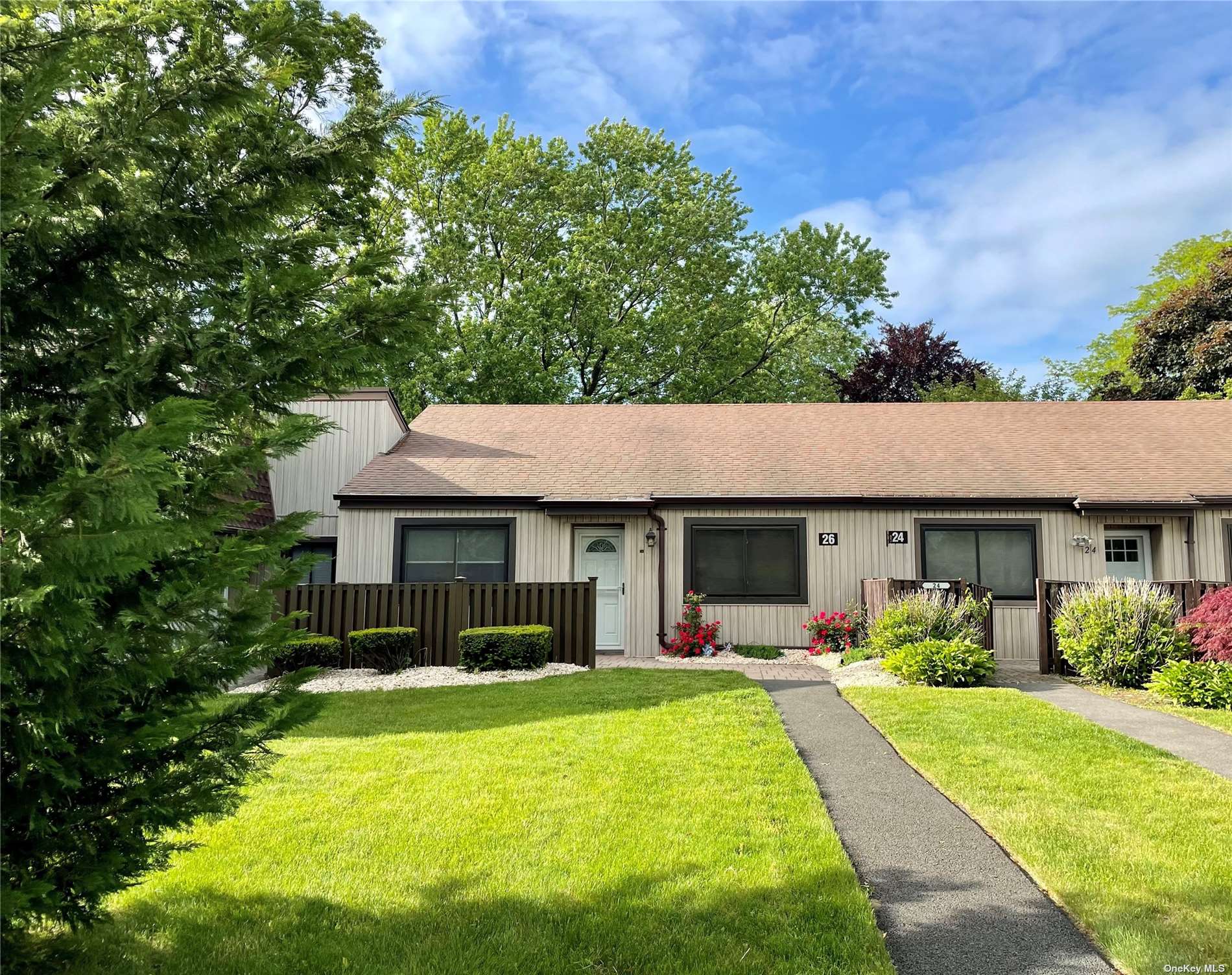 26 Strathmore Gate Drive, Unit 26, Stony Brook, NY 11790 Compass