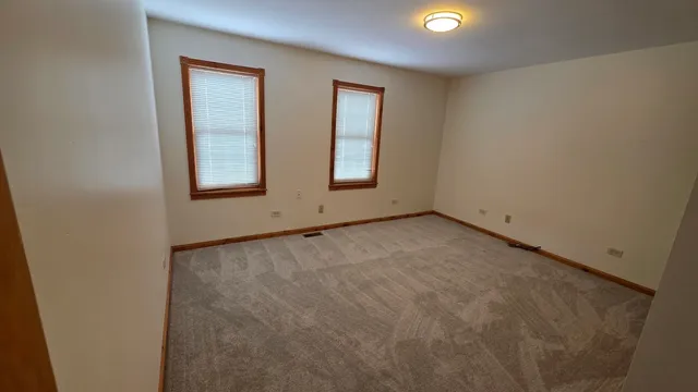 $1,900 | 236 Robert Parker Coffin Road, Unit 236, Long Grove, IL 60047