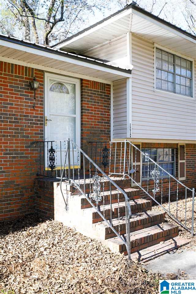 1918 Potter Road Bessemer, AL 35020 - Photo 4 of 31