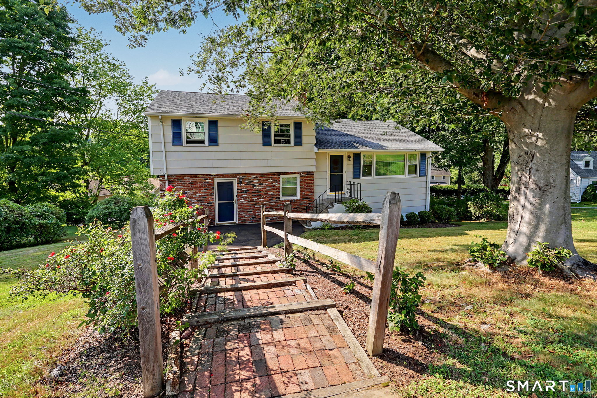 45 Valley View Road Fairfield, CT 06824 - Photo 21 of 29