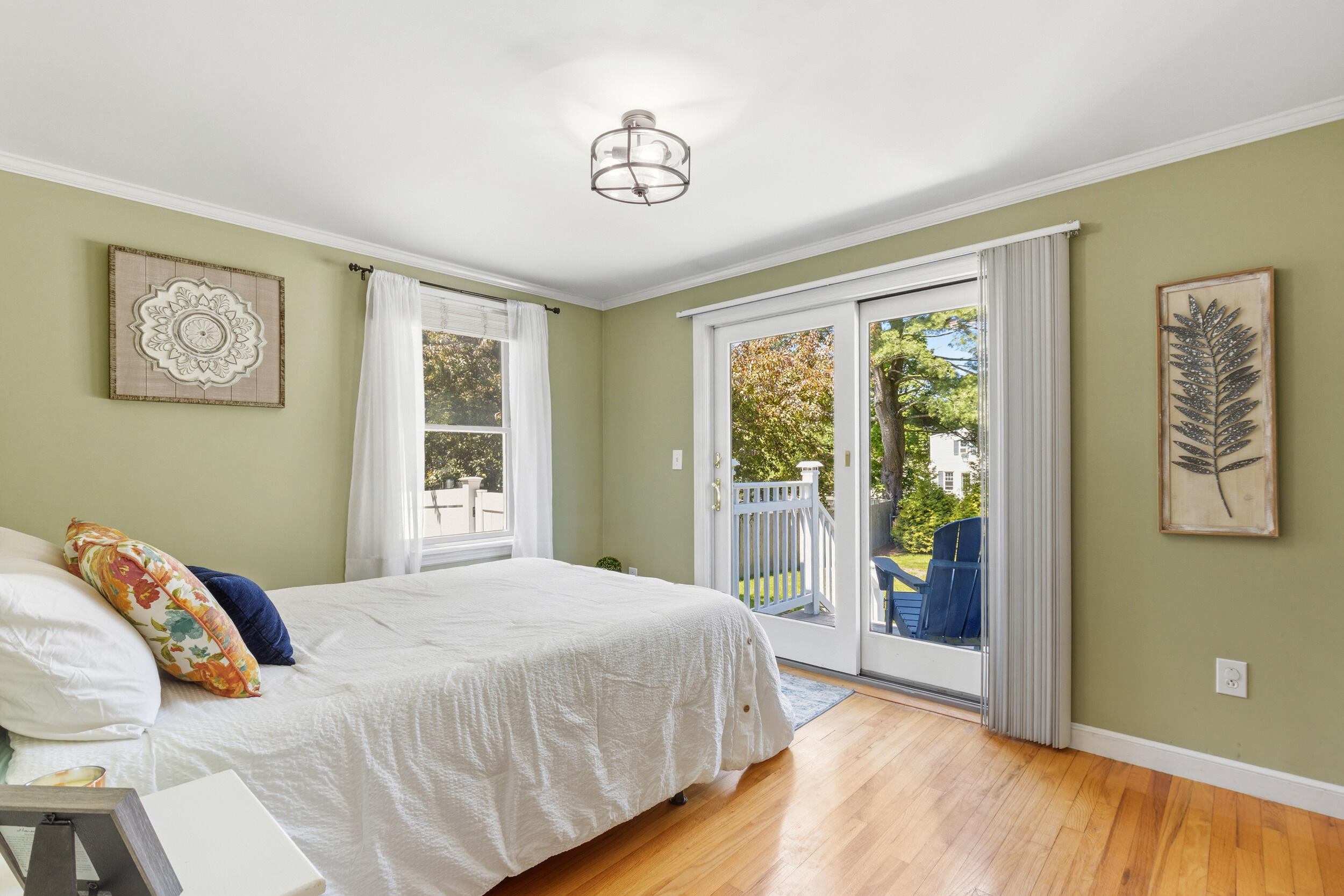 63 West Commonwealth Drive Portland, ME 04103 - Photo 15 of 46 Guest Bedroom