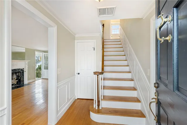 $679,000 | 20 Elmsgate Way, East Providence, RI 02916