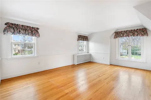 $679,000 | 20 Elmsgate Way, East Providence, RI 02916