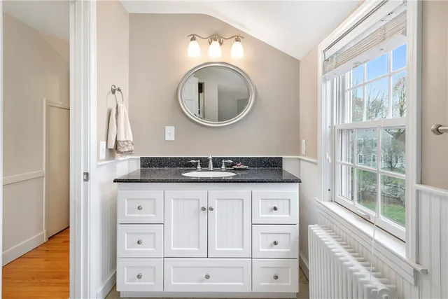 $679,000 | 20 Elmsgate Way, East Providence, RI 02916