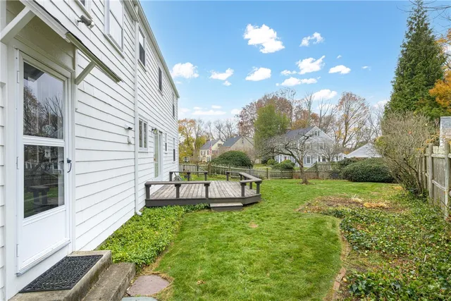 $679,000 | 20 Elmsgate Way, East Providence, RI 02916