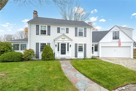 $679,000 | 20 Elmsgate Way, East Providence, RI 02916