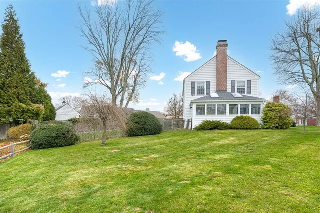 $679,000 | 20 Elmsgate Way, East Providence, RI 02916