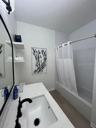 $1,795 | 5140 Northridge Road, Unit 107, Sarasota, FL 34238