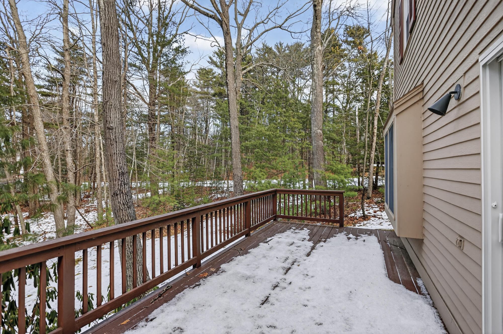 12 Edgecomb Court, Unit 12 Portland, ME 04103 - Photo 3 of 42 12 Edgecomb_W5_08