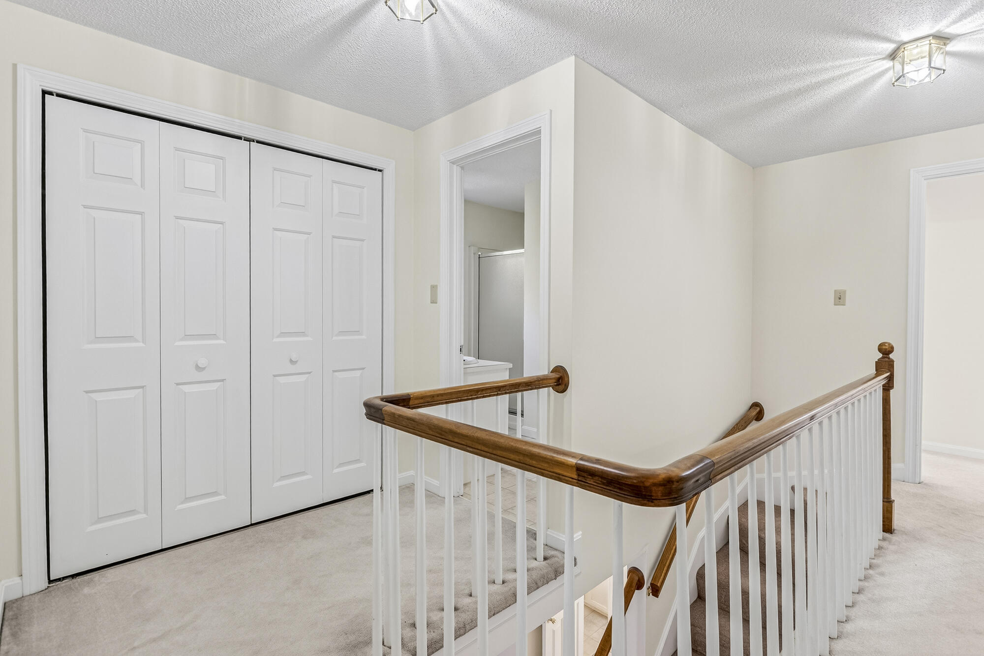 12 Edgecomb Court, Unit 12 Portland, ME 04103 - Photo 32 of 42 12 Edgecomb_W5_40