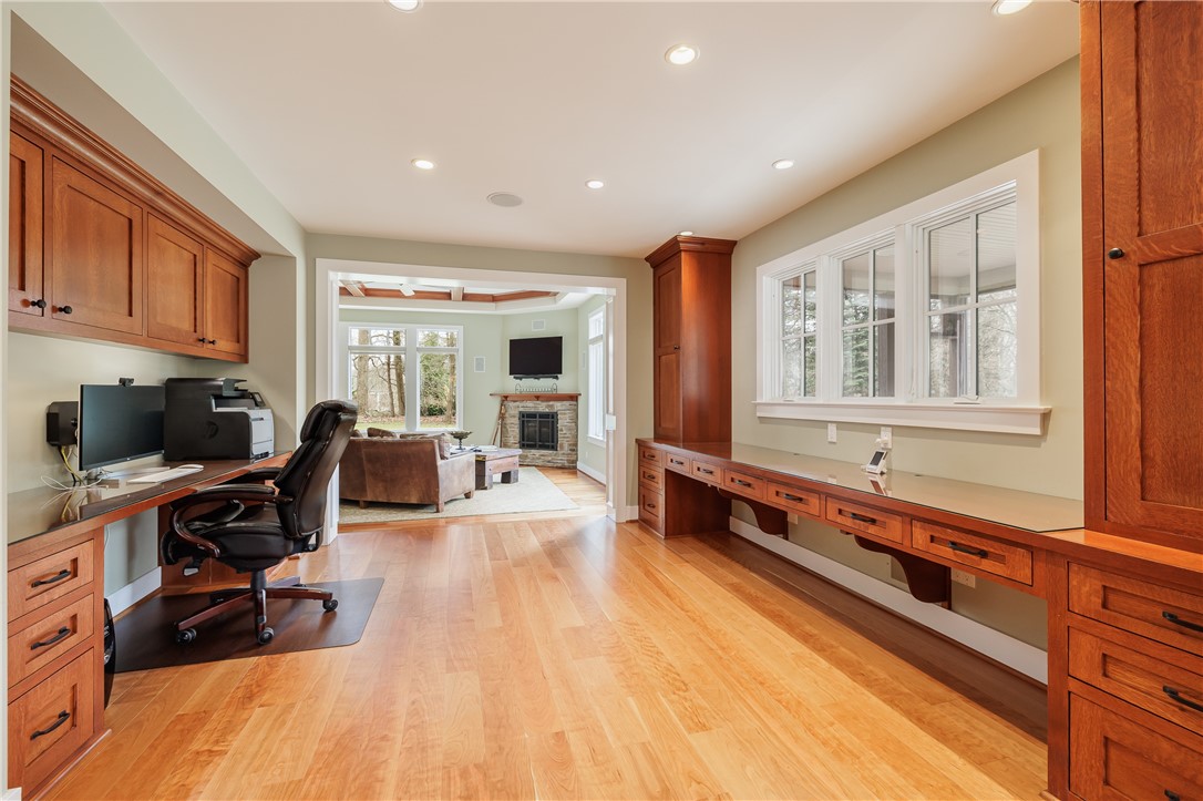 148 Park Road Perinton, NY 14534 - Photo 19 of 49