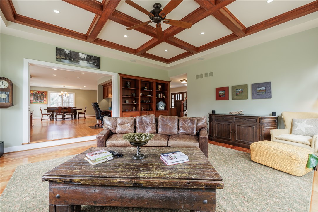 148 Park Road Perinton, NY 14534 - Photo 26 of 49