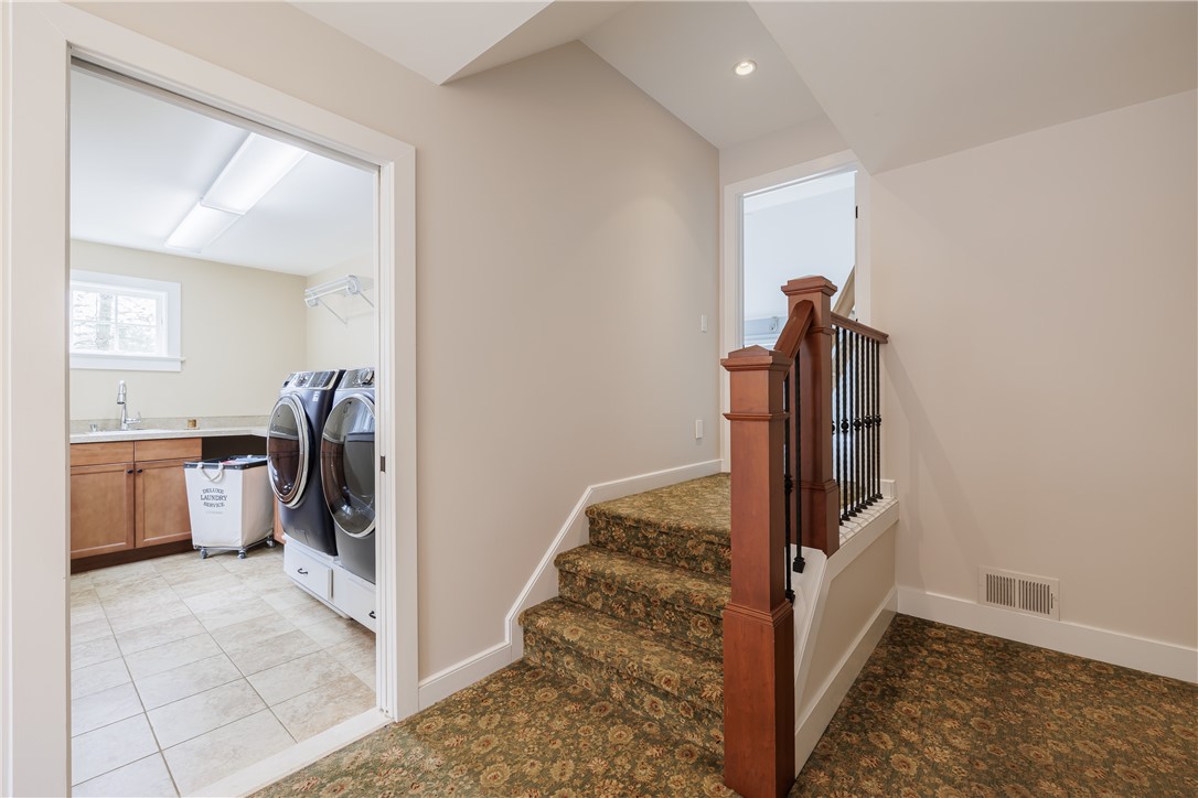 148 Park Road Perinton, NY 14534 - Photo 28 of 49