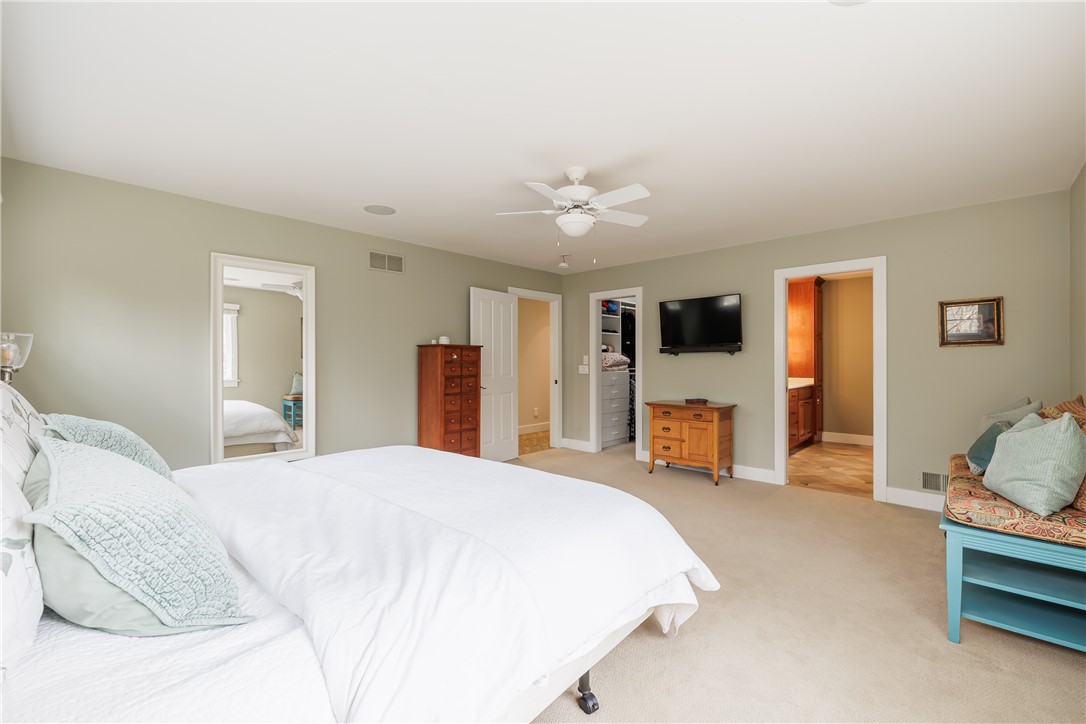 148 Park Road Perinton, NY 14534 - Photo 33 of 49