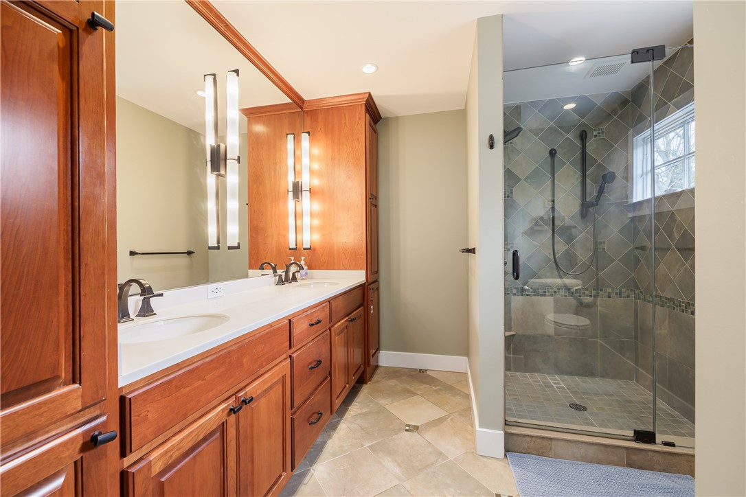 148 Park Road Perinton, NY 14534 - Photo 35 of 49