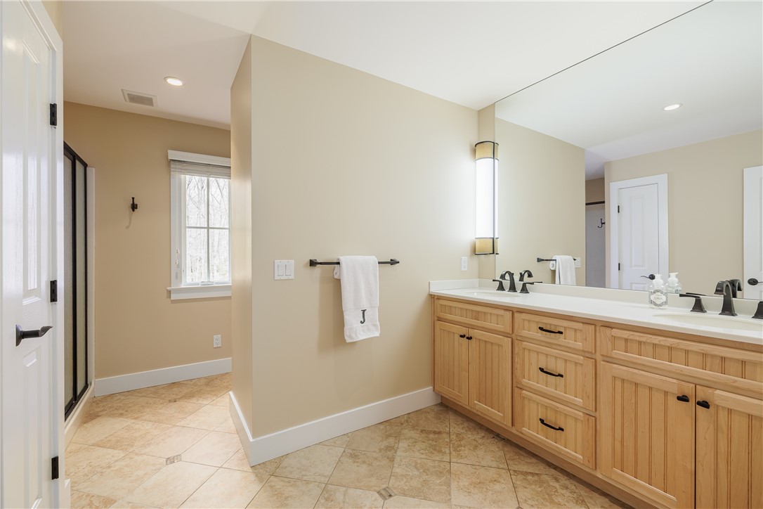 148 Park Road Perinton, NY 14534 - Photo 38 of 49