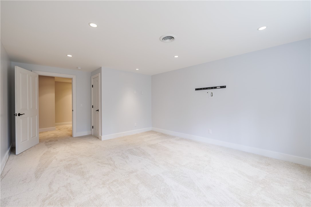 148 Park Road Perinton, NY 14534 - Photo 40 of 49