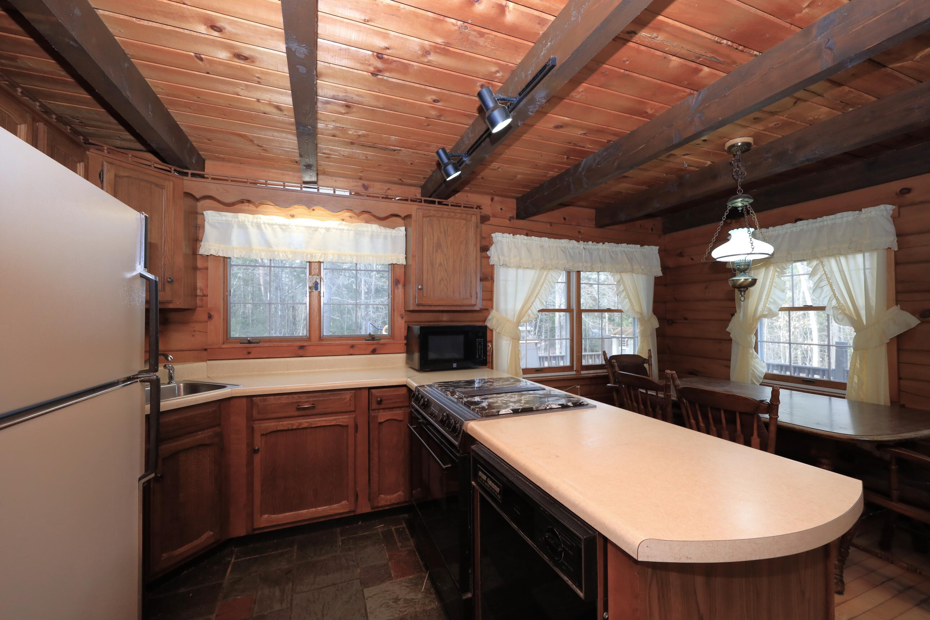 686 Hampden Road Carmel, ME 04419 - Photo 4 of 32 04