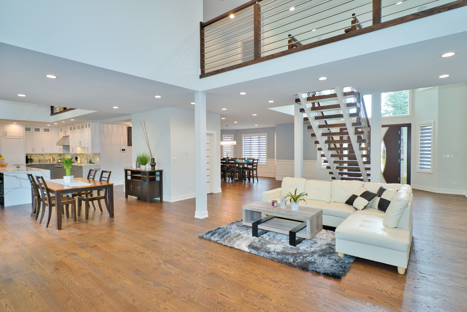 210 Cottonwood Road Northbrook, IL 60062 - Photo 6 of 47 a living room with furniture kitchen and a table