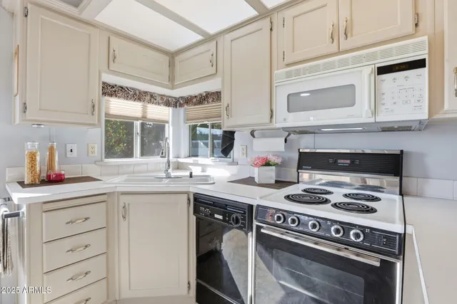 $163,700 | 11201 North El Mirage Road, Unit 720, El Mirage, AZ 85335