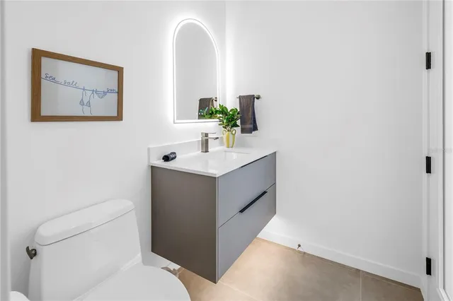 $2,290,000 | 2305 Temple Street, Sarasota, FL 34239