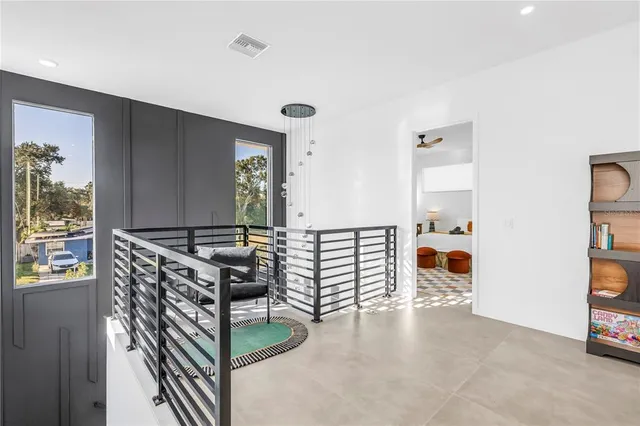 $2,290,000 | 2305 Temple Street, Sarasota, FL 34239