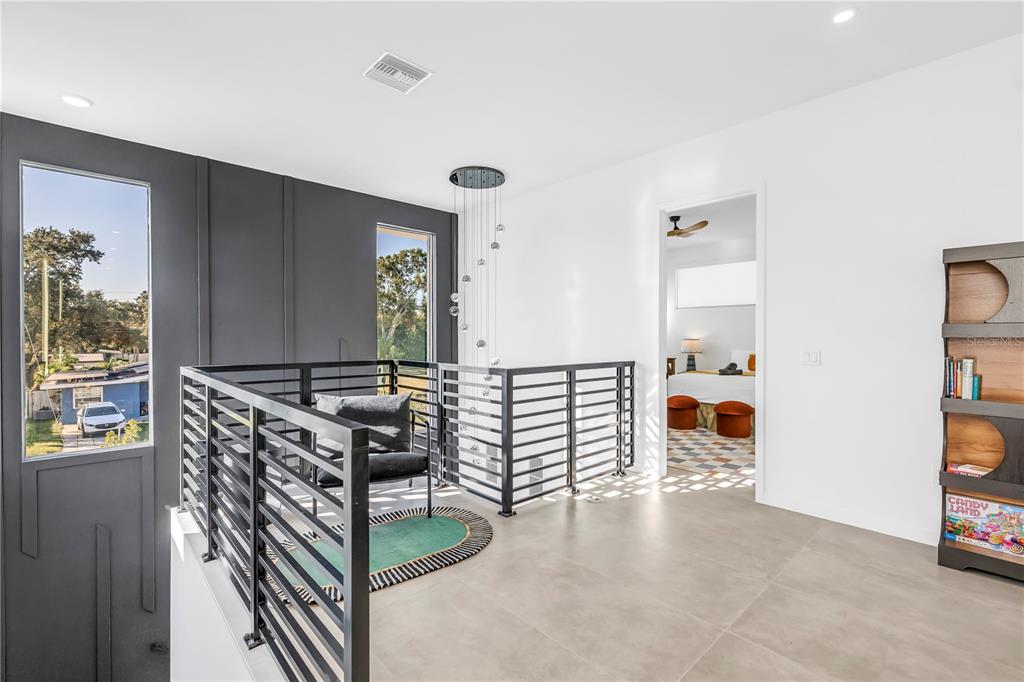2305 Temple Street Sarasota, FL 34239 - Photo 34 of 64 a view of a hallway with seating area