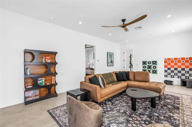 $2,290,000 | 2305 Temple Street, Sarasota, FL 34239