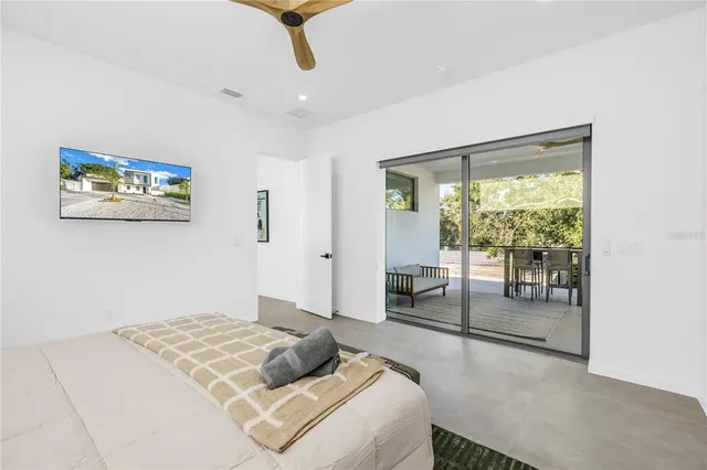 $2,290,000 | 2305 Temple Street, Sarasota, FL 34239