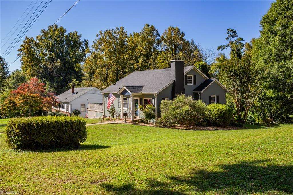 190 Victoria Street Elkin, NC 28621 - Photo 4 of 45 Larger Home Than Is Appears on the Outside!