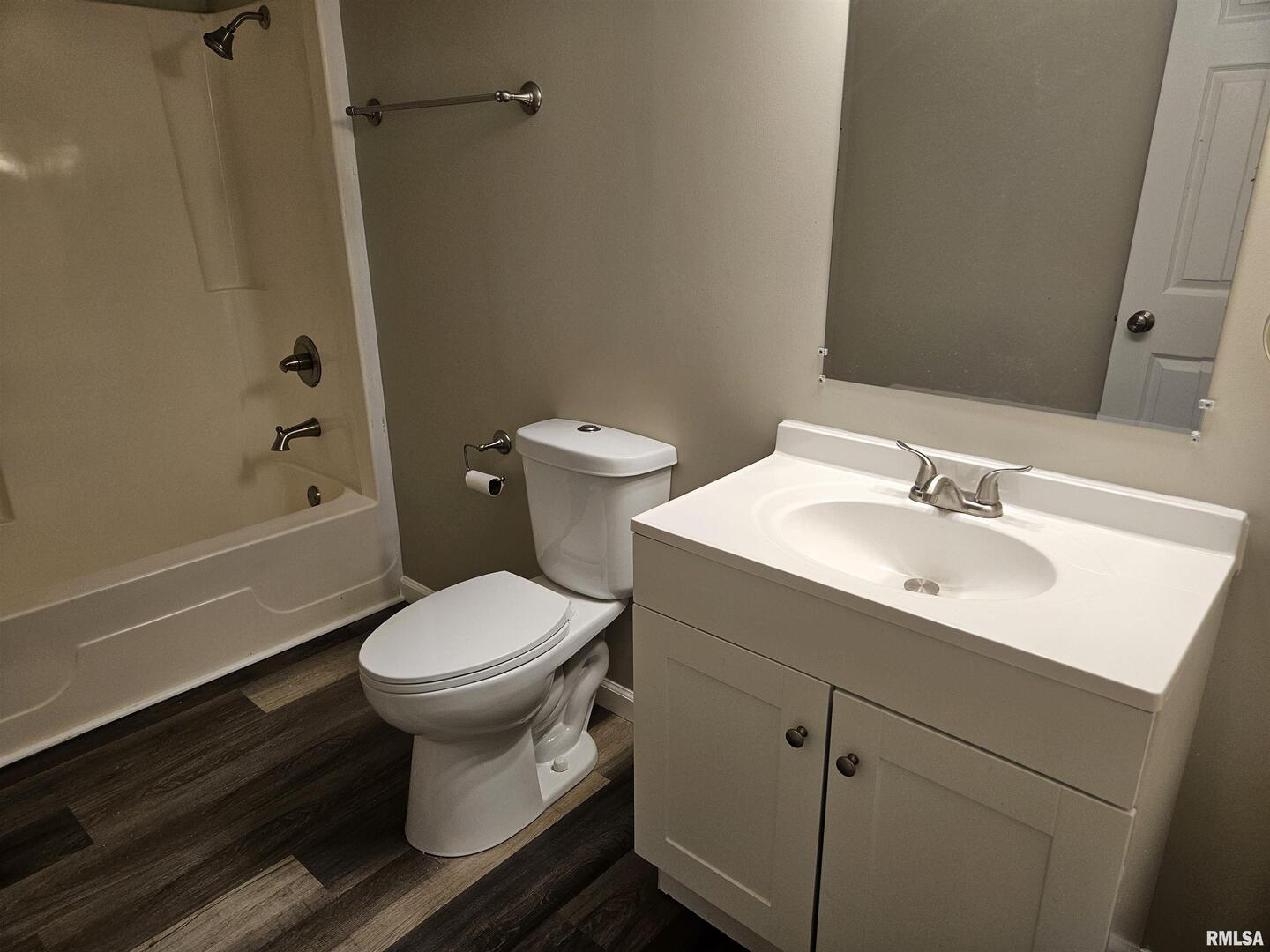 11799 East Webb Road Mount Vernon, IL 62864 - Photo 17 of 29