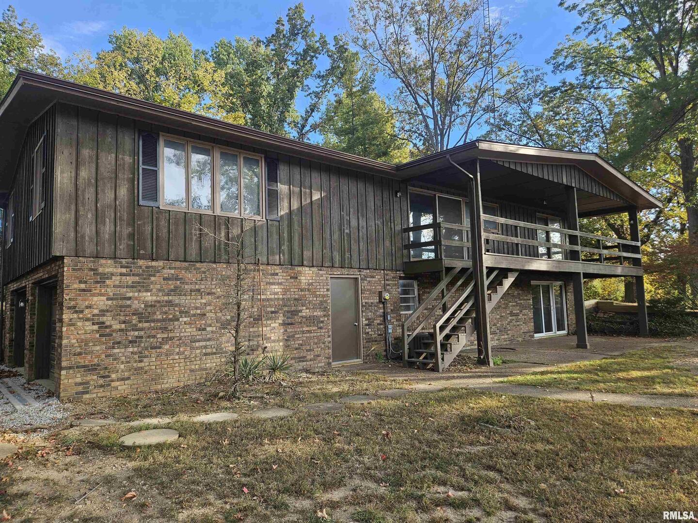 11799 East Webb Road Mount Vernon, IL 62864 - Photo 5 of 29