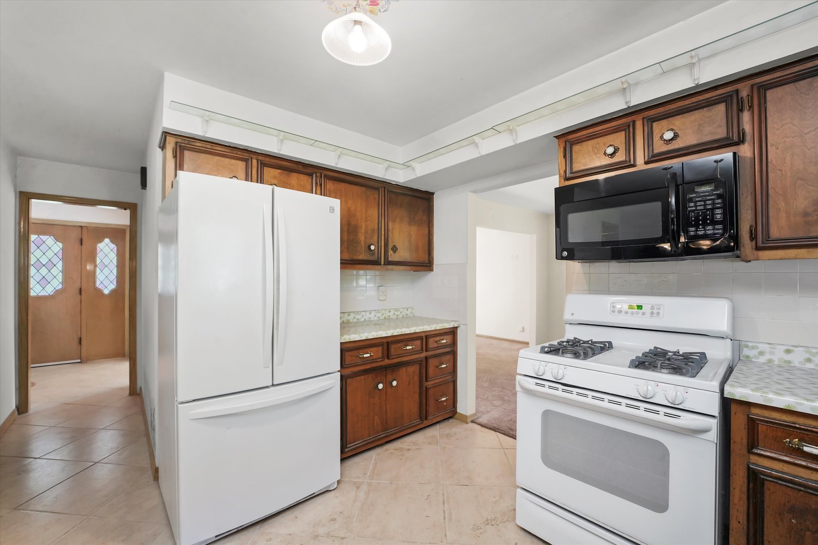 18830 Sara Road Mokena, IL 60448 - Photo 13 of 37 Gallery Image 13