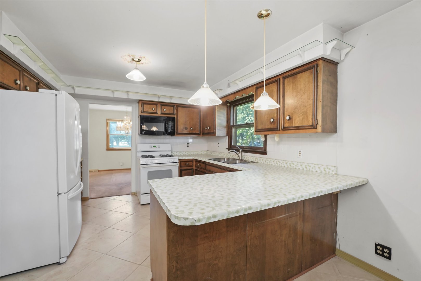 18830 Sara Road Mokena, IL 60448 - Photo 15 of 37 Gallery Image 15