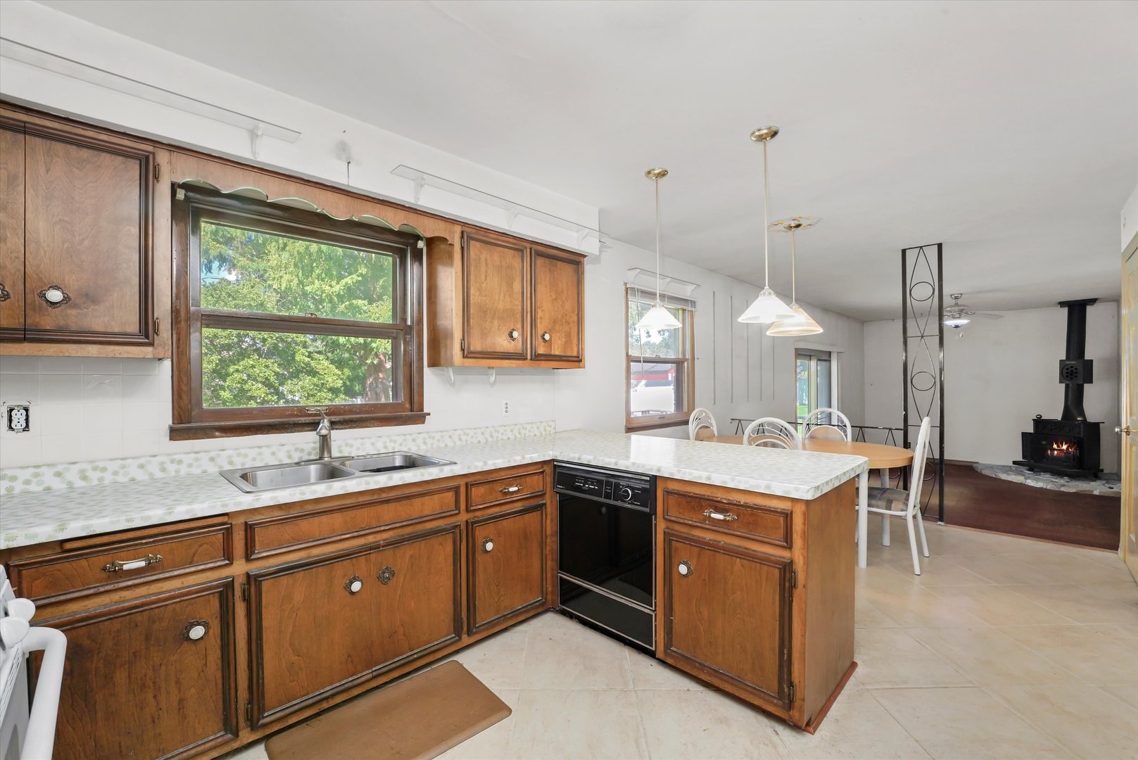 18830 Sara Road Mokena, IL 60448 - Photo 10 of 37 Gallery Image 10