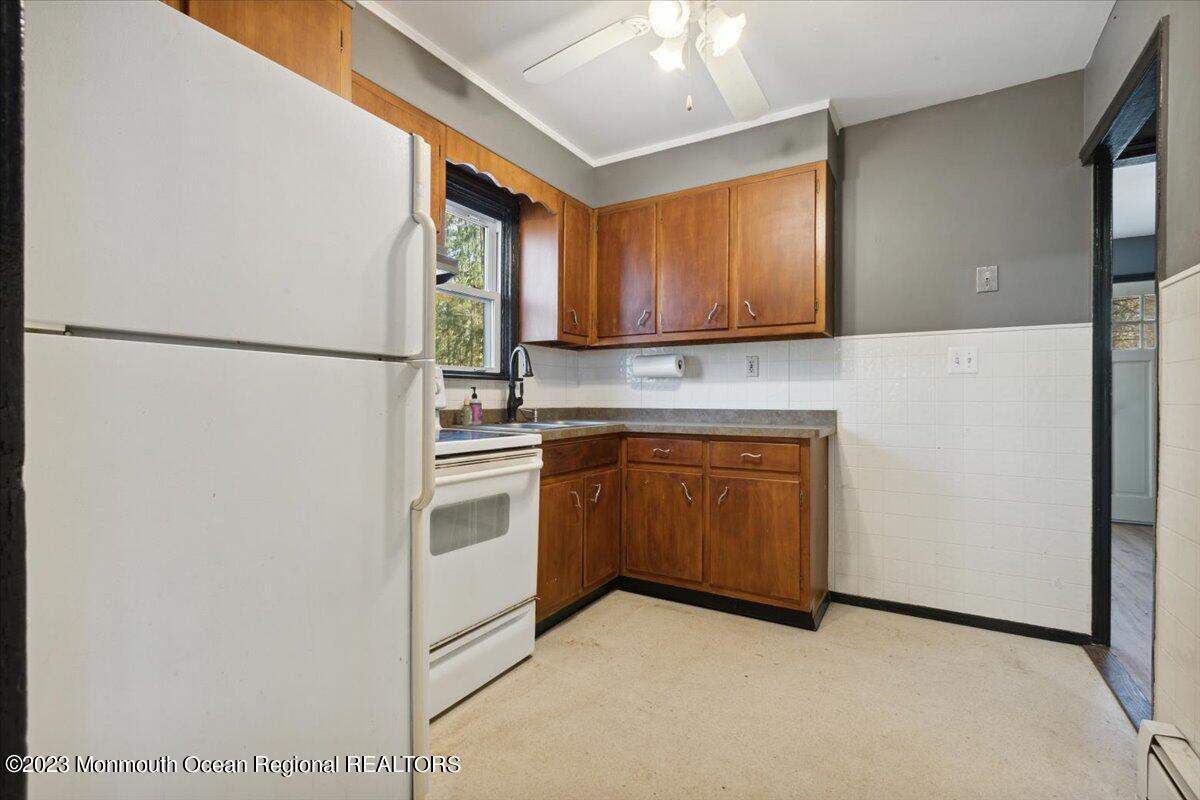 9 Jerrys Lane Howell, NJ 07731 - Photo 8 of 18 07-9 Jerrys Ln, Howell, NJ-7