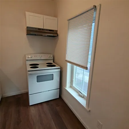 $1,350 | 145 Floral Avenue, Unit 4, Johnson City, NY 13790