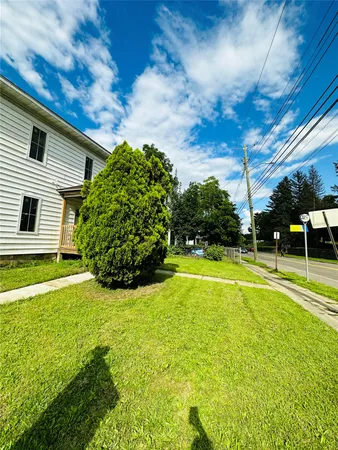 $1,350 | 145 Floral Avenue, Unit 4, Johnson City, NY 13790