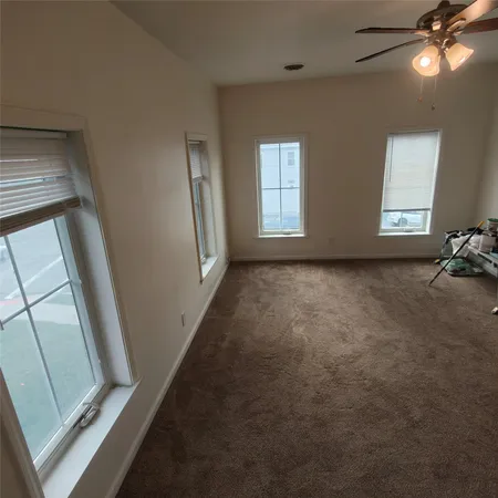 $1,350 | 145 Floral Avenue, Unit 4, Johnson City, NY 13790