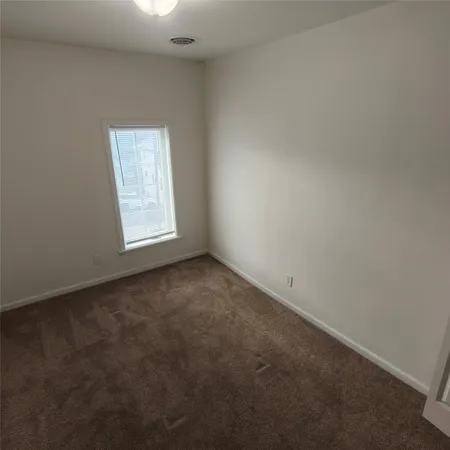 $1,350 | 145 Floral Avenue, Unit 4, Johnson City, NY 13790