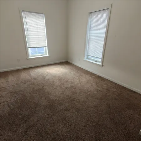 $1,350 | 145 Floral Avenue, Unit 4, Johnson City, NY 13790