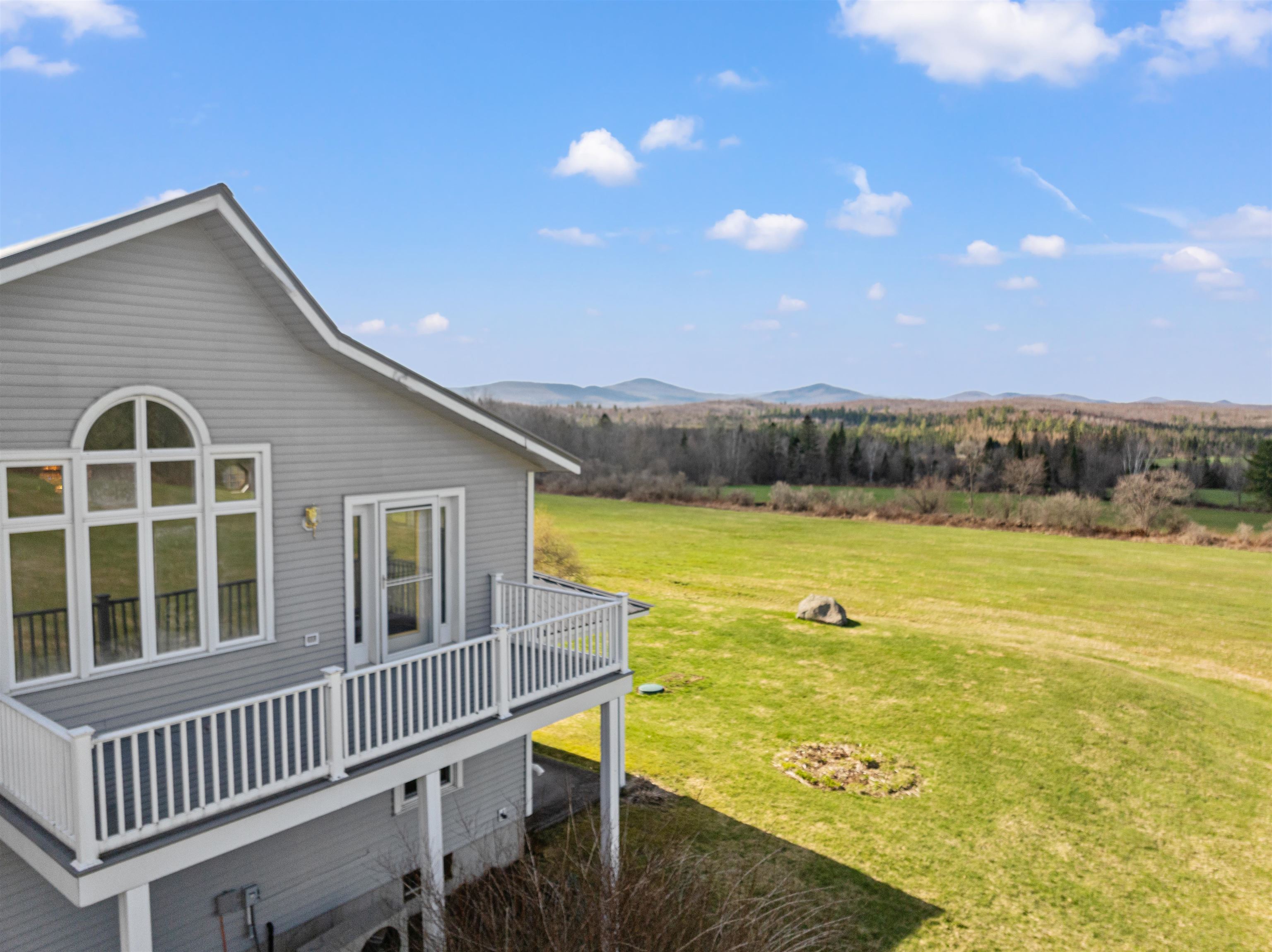 68 Garland Road Lancaster, NH 03584 - Photo 4 of 48