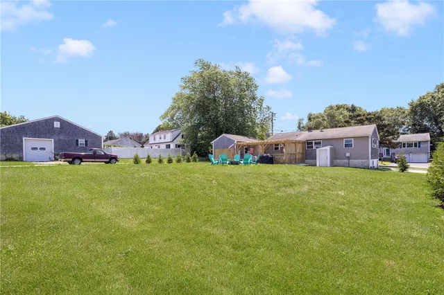 $3,000 | 340 Old Mill Lane, Portsmouth, RI 02871