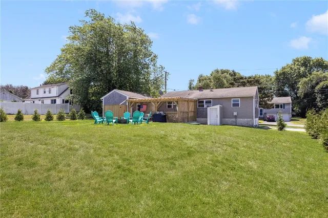 $3,000 | 340 Old Mill Lane, Portsmouth, RI 02871