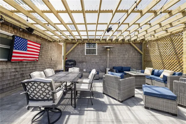 $3,000 | 340 Old Mill Lane, Portsmouth, RI 02871