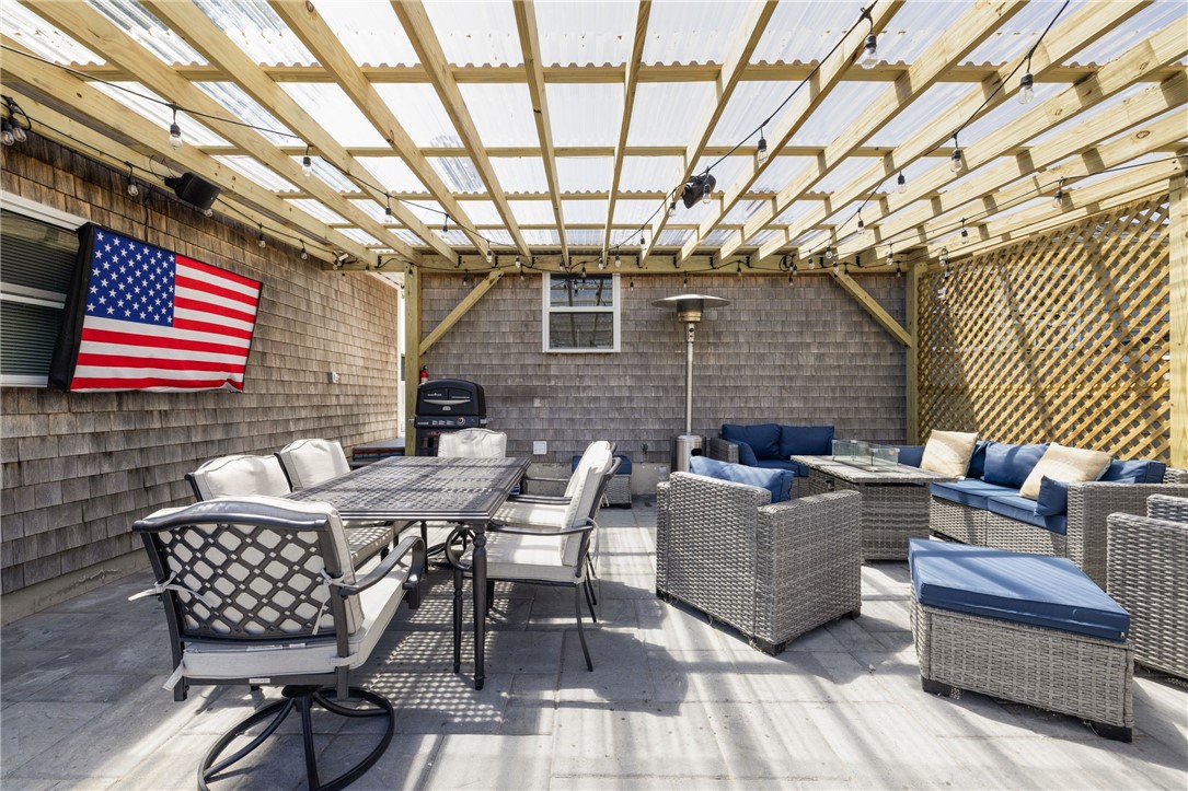 340 Old Mill Lane Portsmouth, RI 02871 - Photo 38 of 44